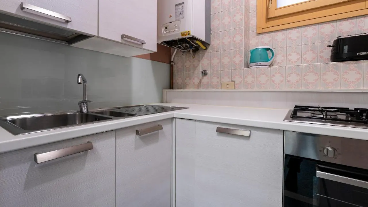 Castiglione 49 Apartment Bologna