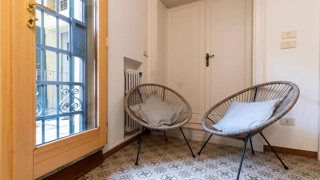 Castiglione 49 Apartment Bologna Italy